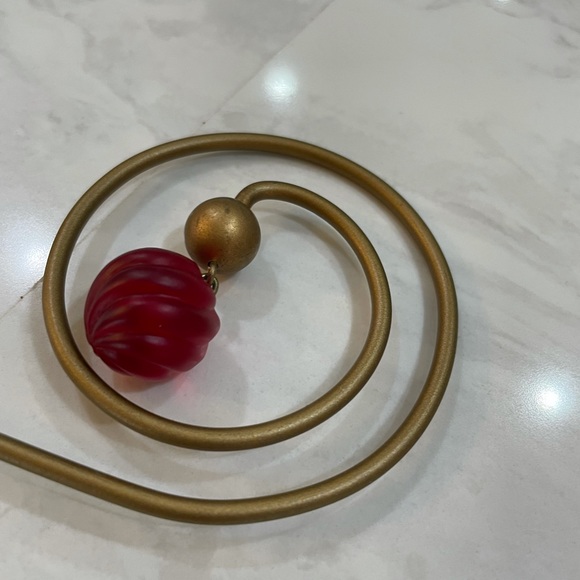 Holiday ornament candle snuffer - Picture 4 of 4